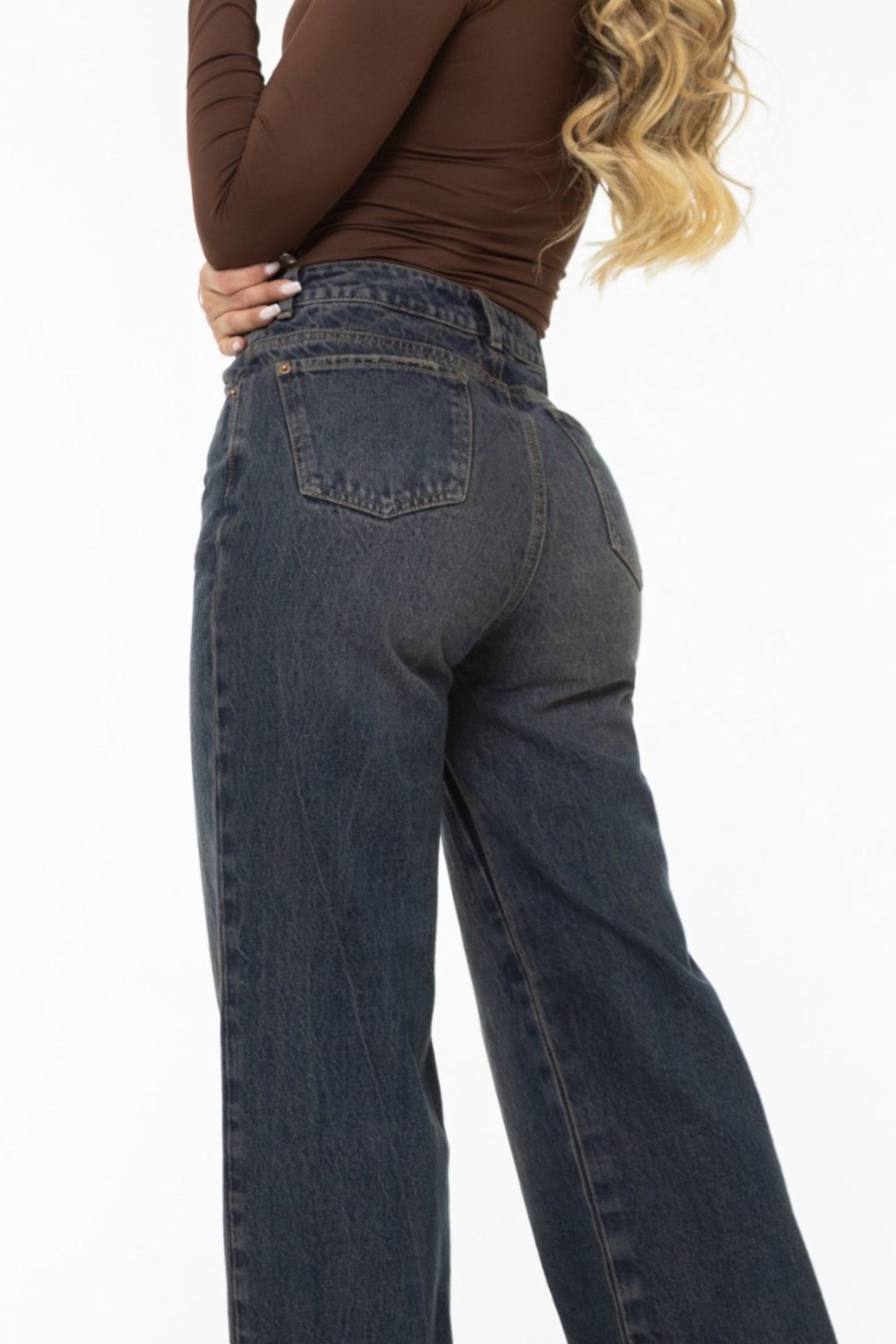 Jean Wide Leg Dirty Oscuro Rígido REF 125420