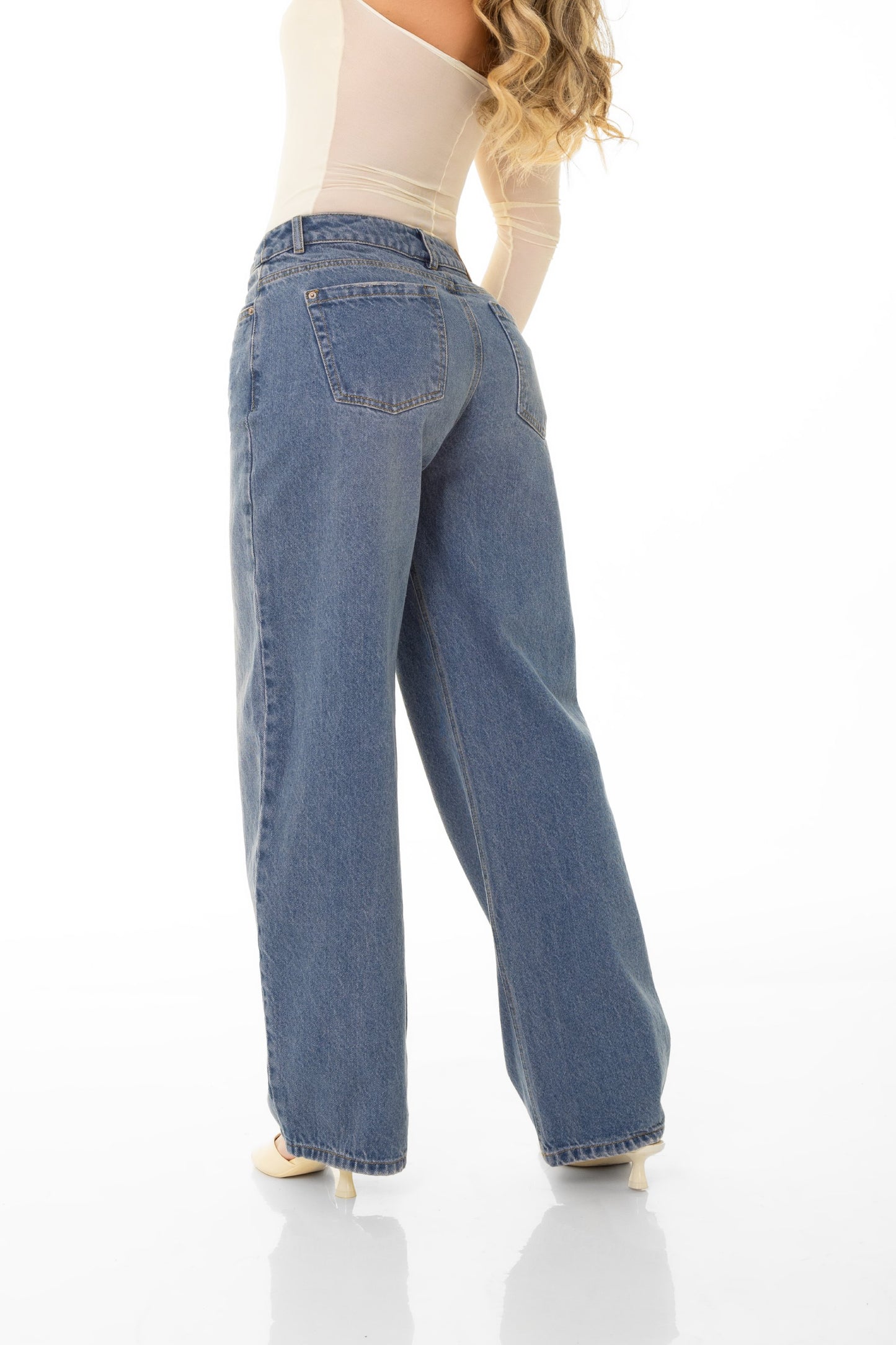 Jean Barrel Rígido Azul Medio REF 125504