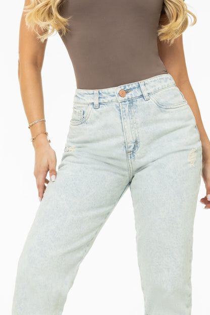 Jean Mom Fit Rígido Tono Claro  REF 125414