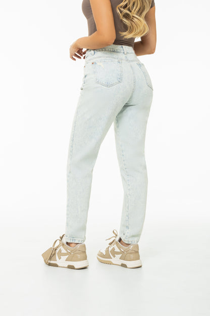 Jean Mom Fit Rígido Tono Claro  REF 125414