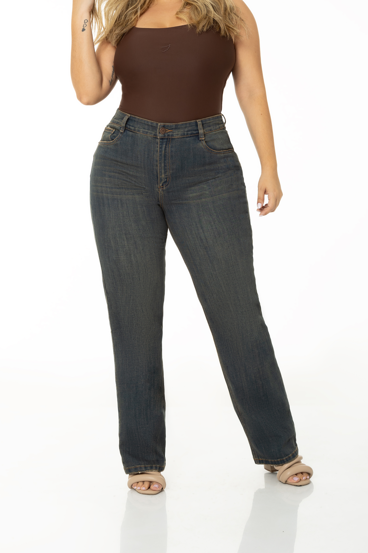 Jean Straight Con Dirty PLUS Stretch