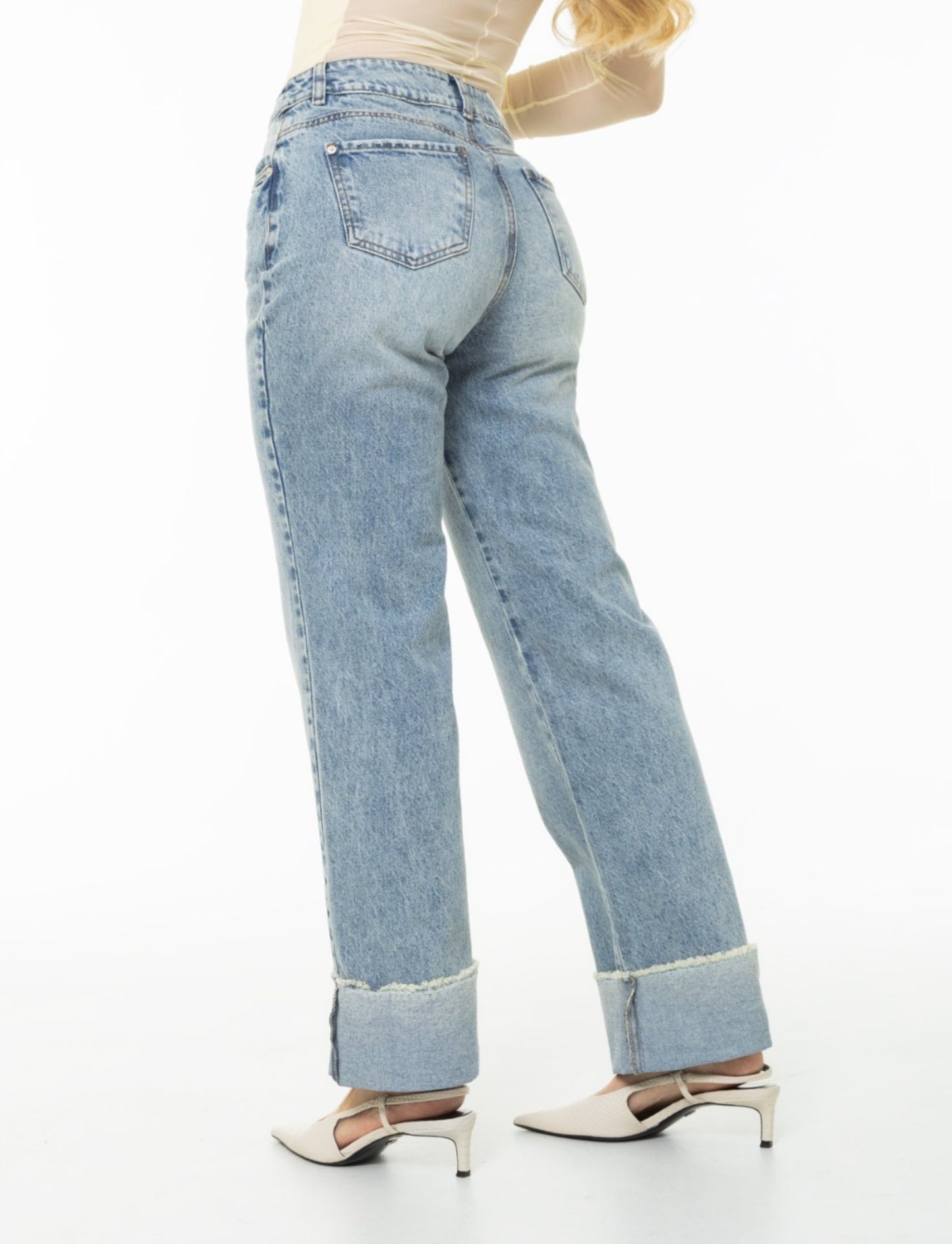 Jean Wide Leg Bota Doblada Rígido REF 125430