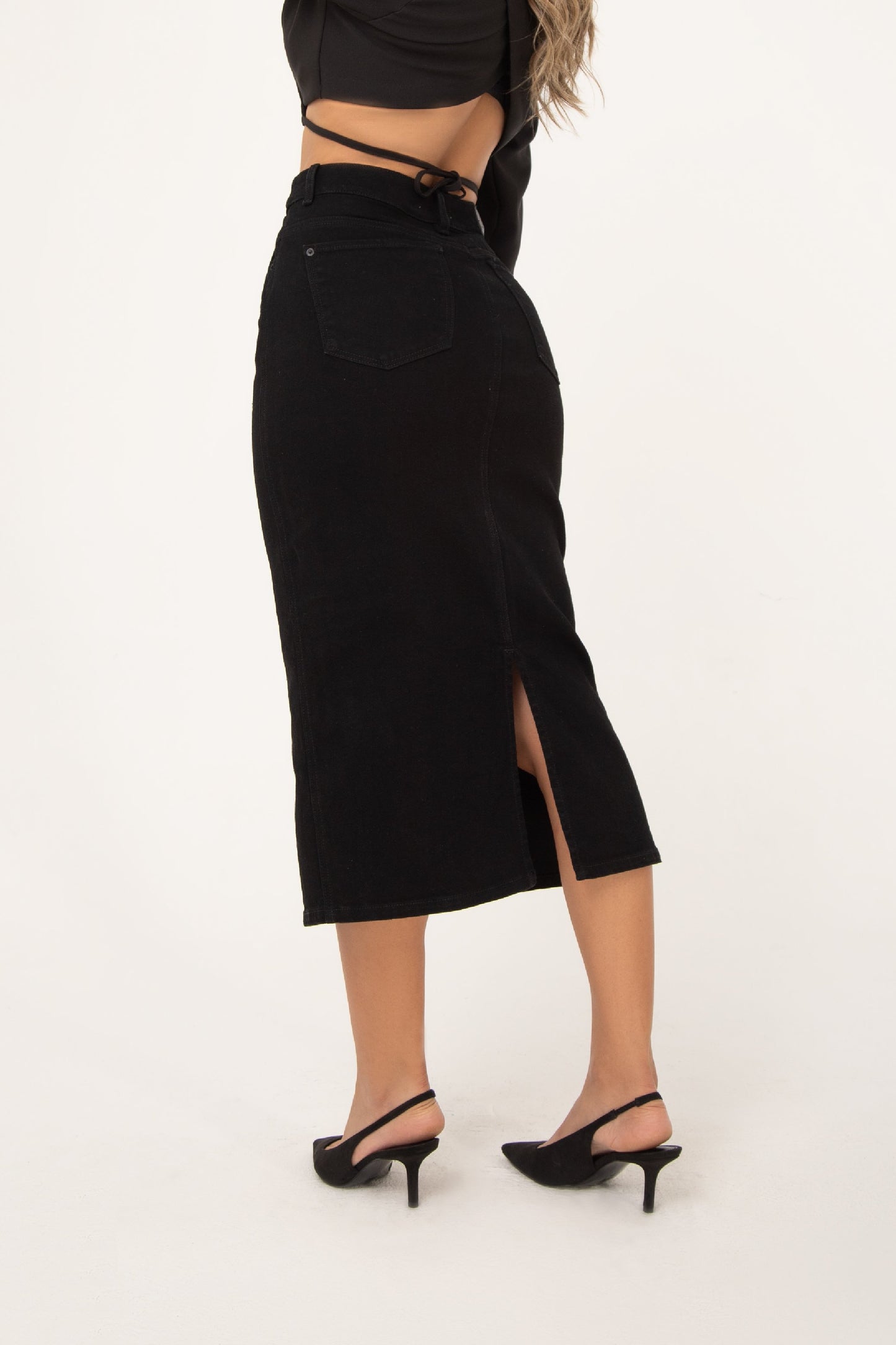 Falda Midi Stretch Tono Negro REF 14512