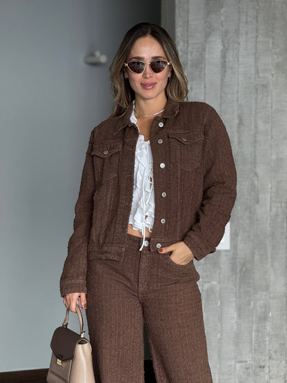 Chaqueta Texturizada Rígida Café REF 125302